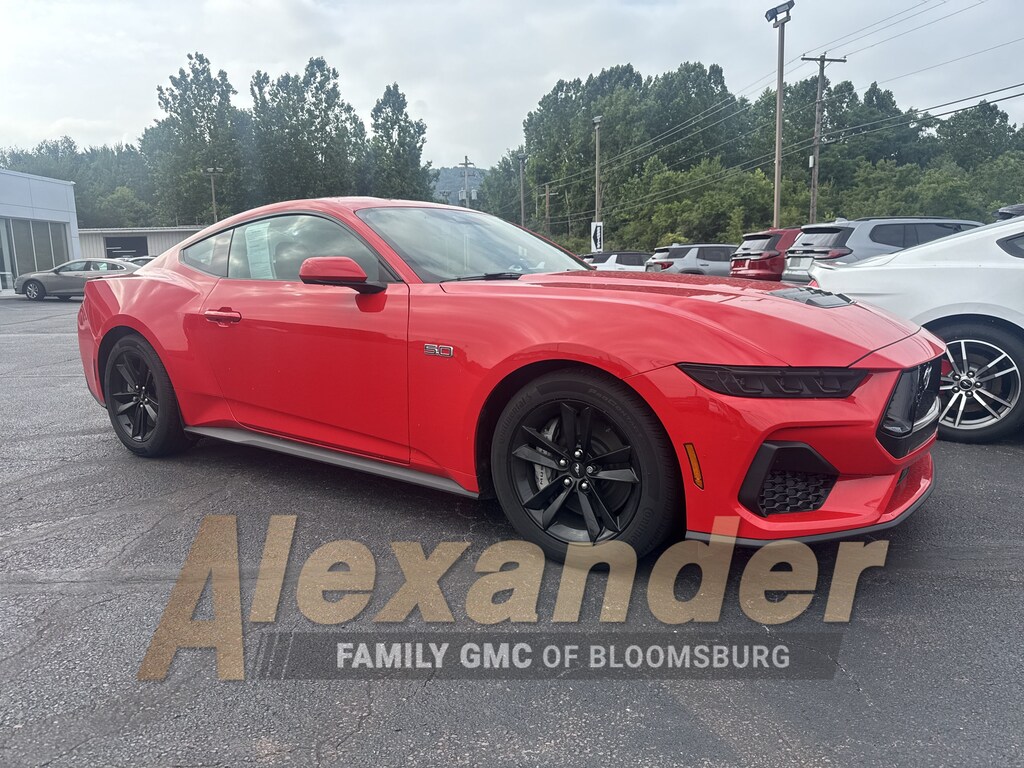 Used 2025 Ford Mustang Coupe