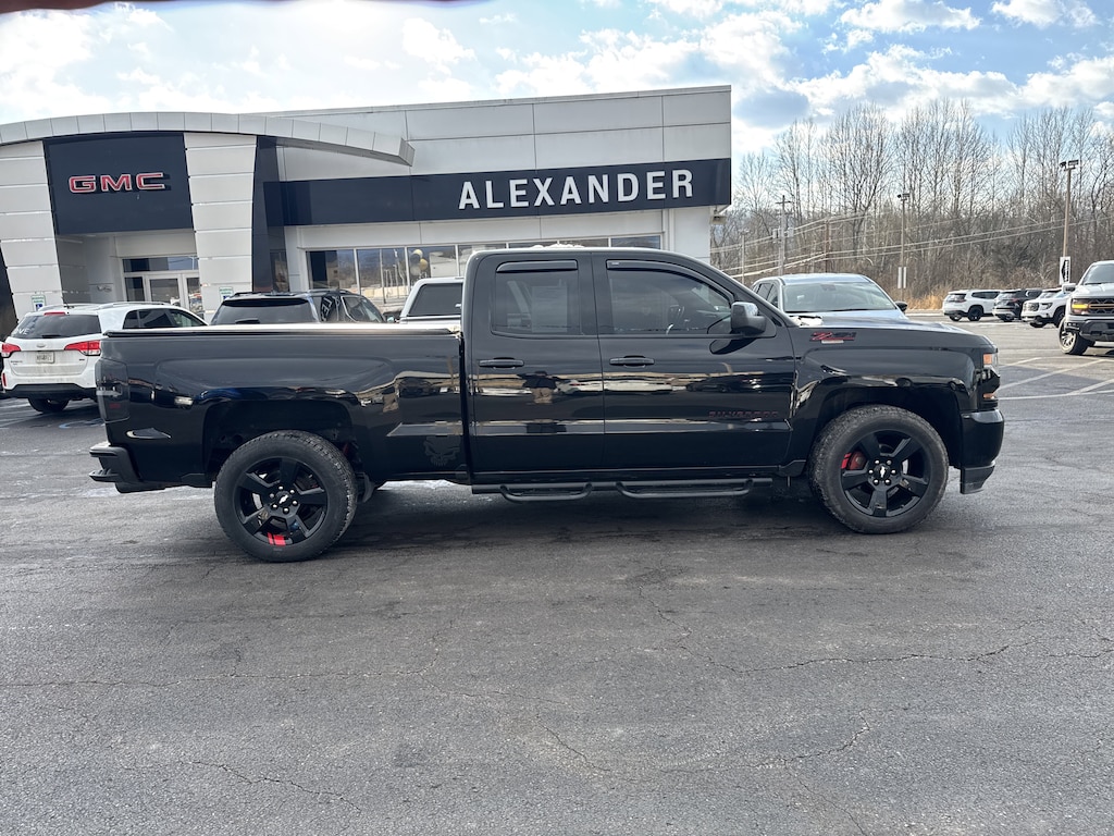 Used 2018 Chevrolet Silverado 1500 LT w/2LT Truck Double Cab