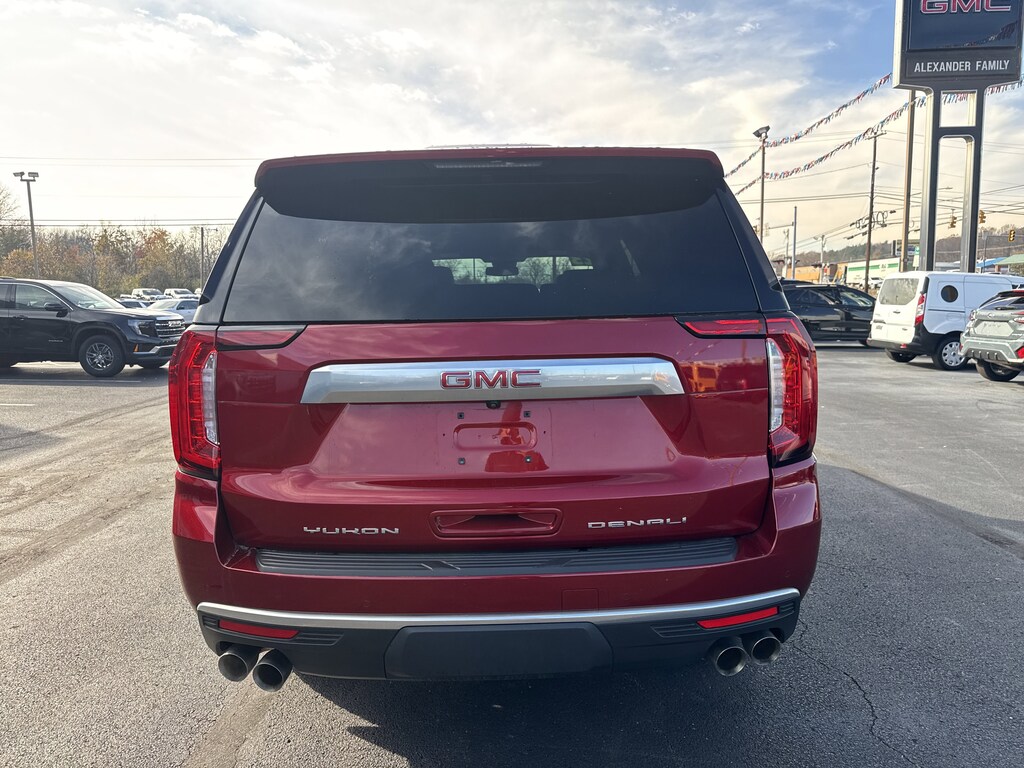 Used 2023 GMC Yukon XL Denali SUV