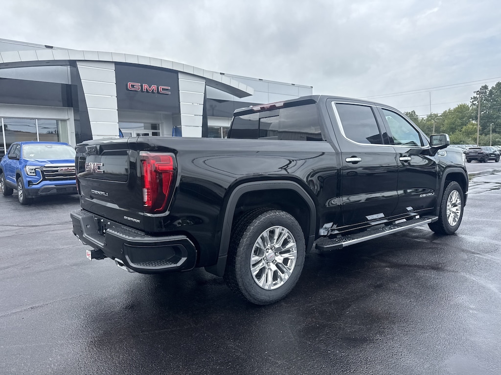 New 2026 GMC Sierra 1500 Denali Truck Crew Cab