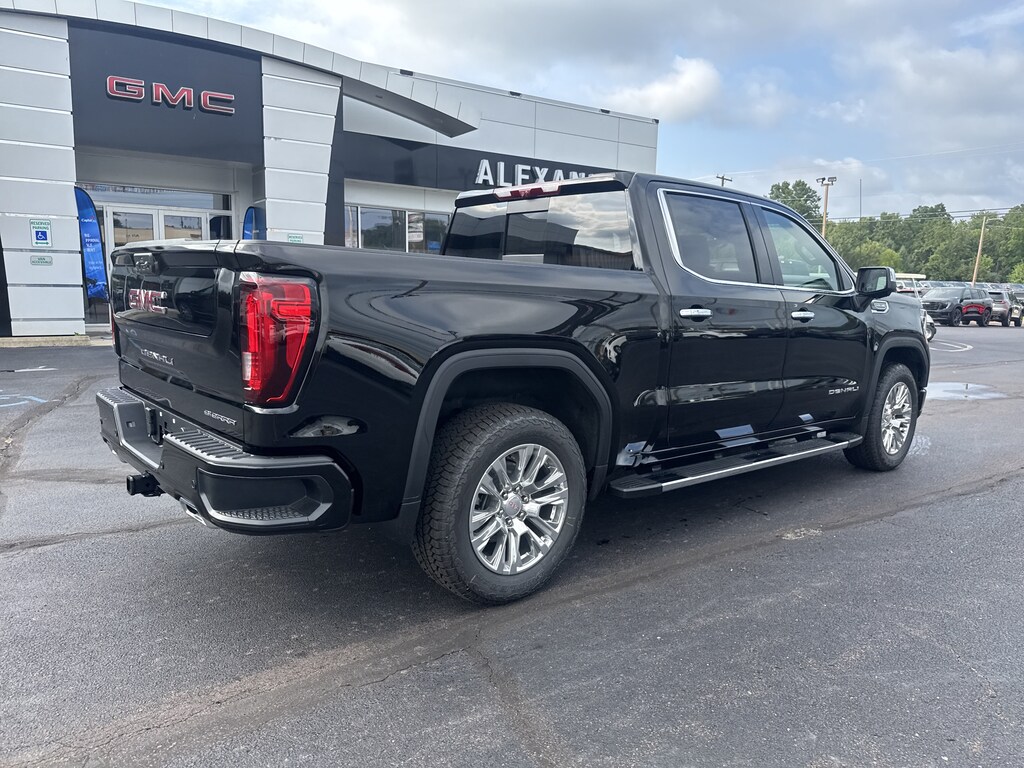 New 2026 GMC Sierra 1500 Denali Truck Crew Cab