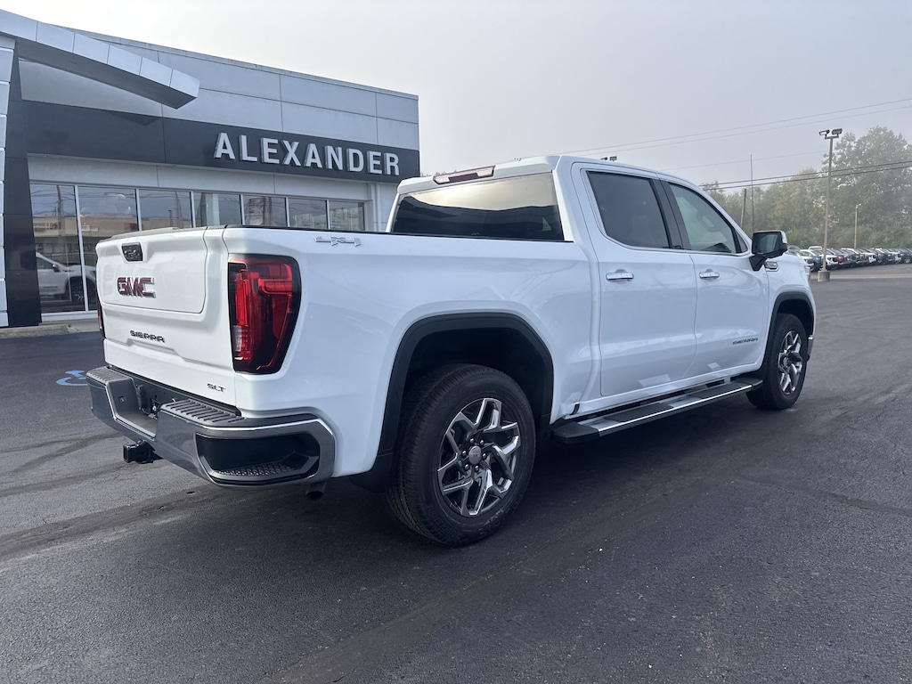New 2026 GMC Sierra 1500 SLT Truck Crew Cab