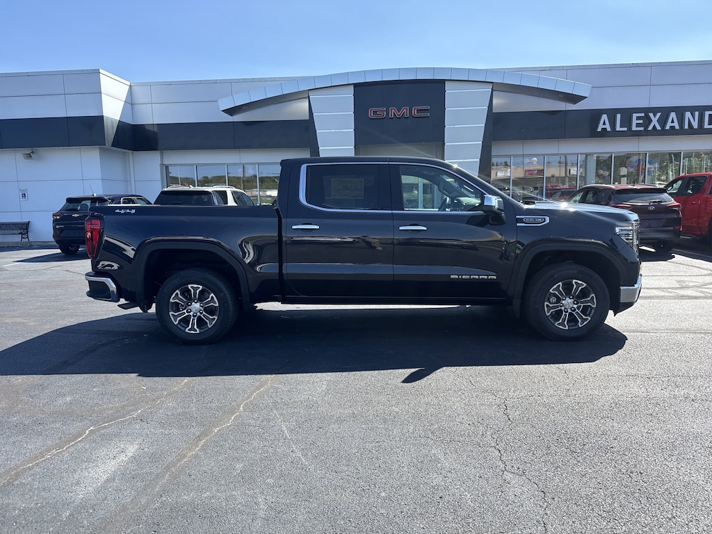 New 2026 GMC Sierra 1500 SLT Truck Crew Cab