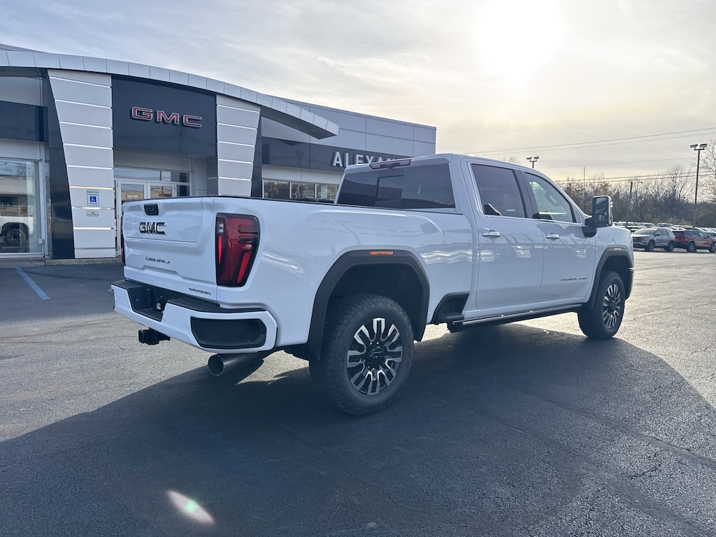 New 2026 GMC Sierra 2500 HD Denali Ultimate Truck Crew Cab