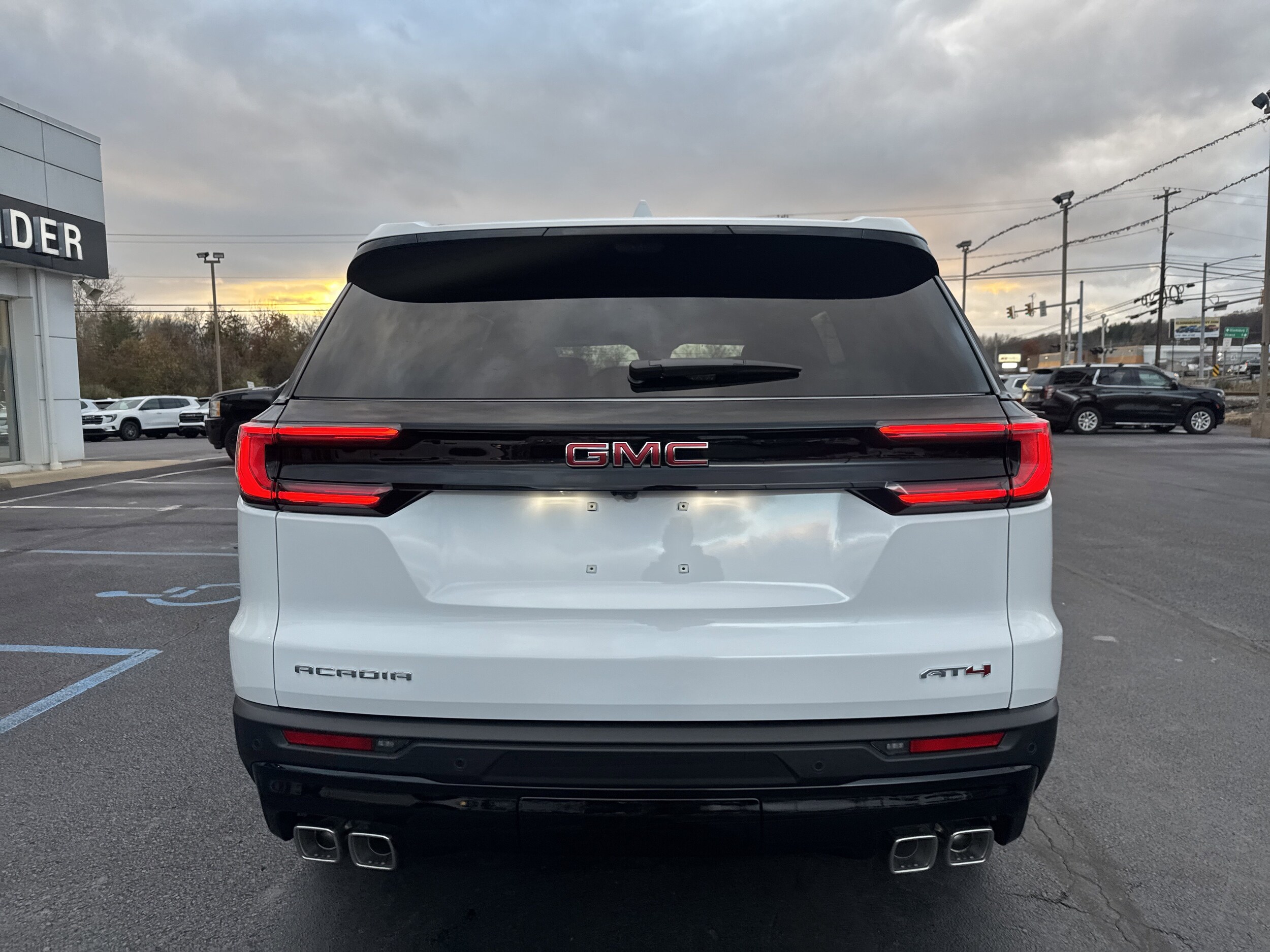 2026 Gmc Acadia AT4 photo 3
