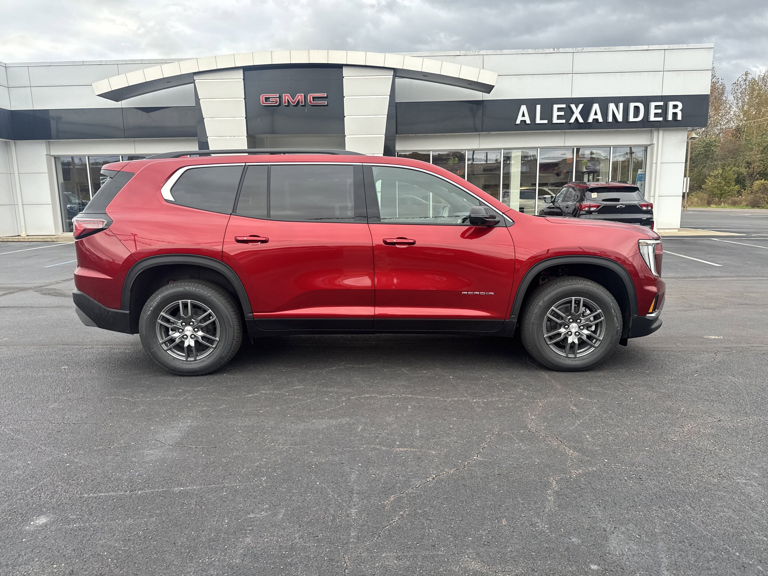 2026 Gmc Acadia Elevation photo 2