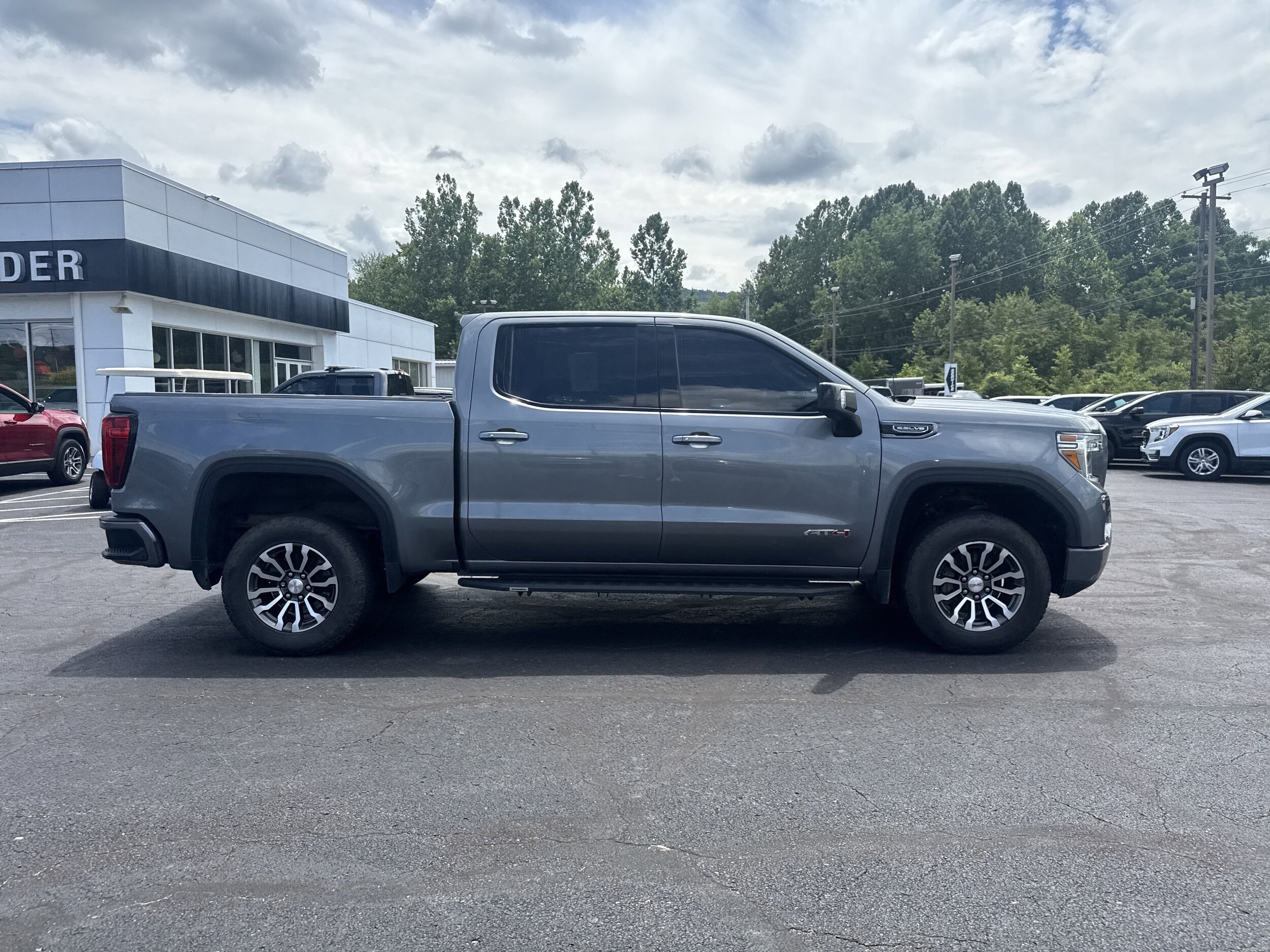 2021 Gmc Sierra 1500 AT4 photo 2