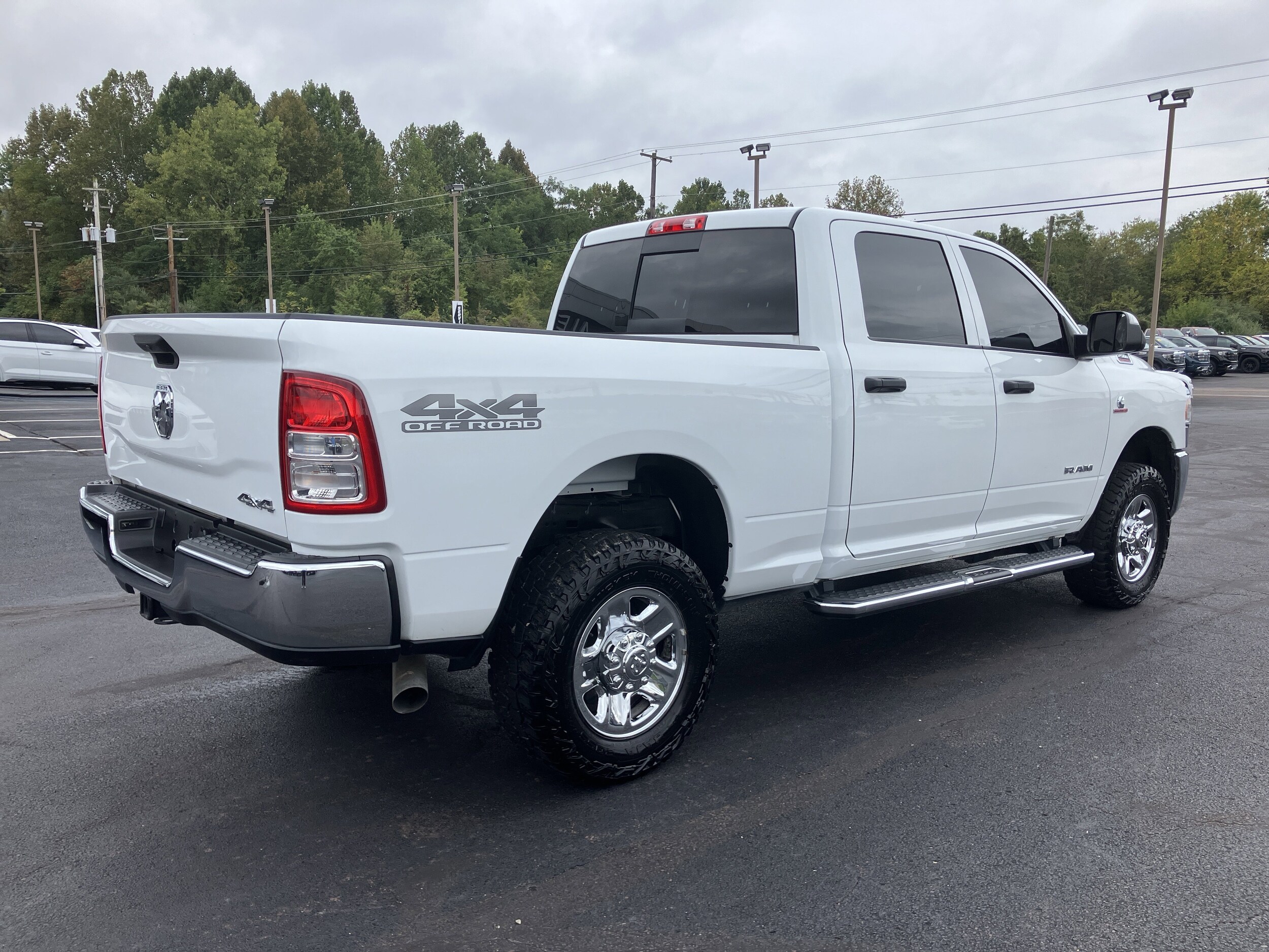 2022 Ram 2500 Tradesman photo 2