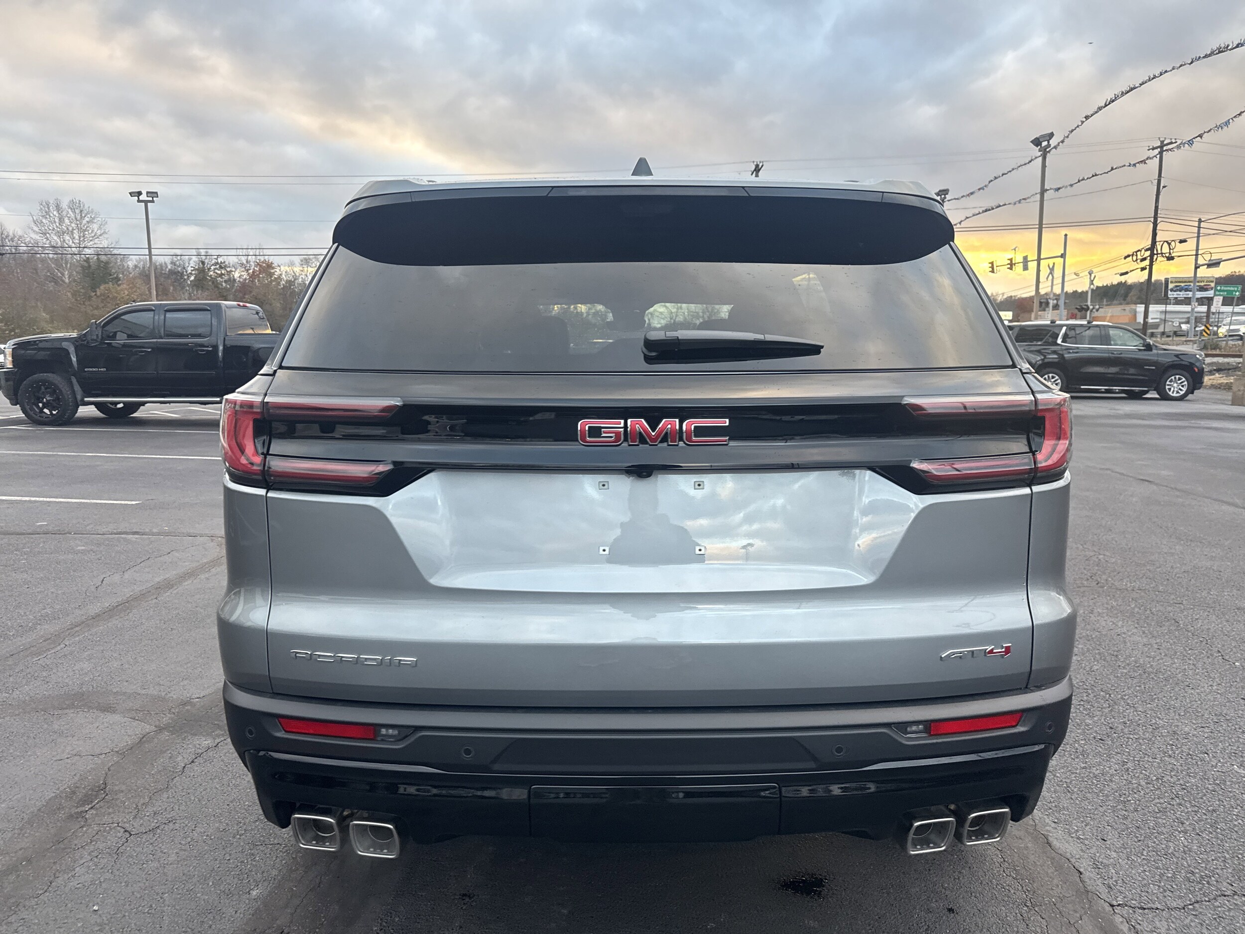 2026 Gmc Acadia AT4 photo 4