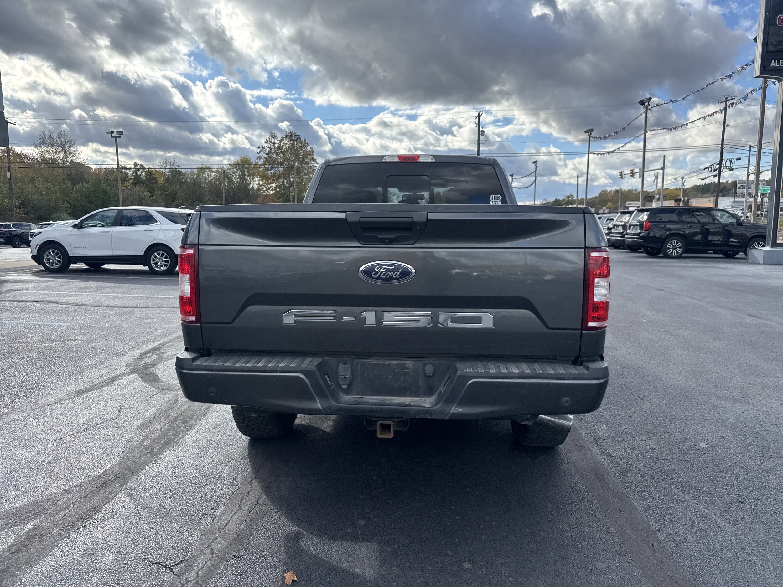 2020 Ford F-150 XLT photo 2