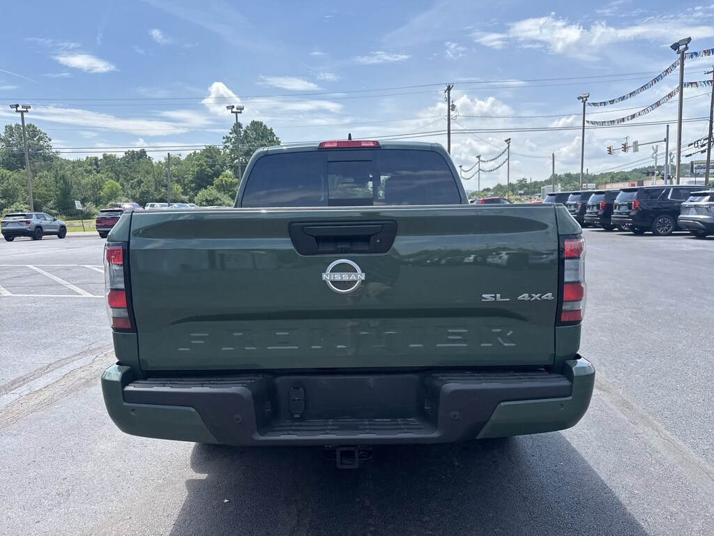 Used 2024 Nissan Frontier SL Truck Crew Cab