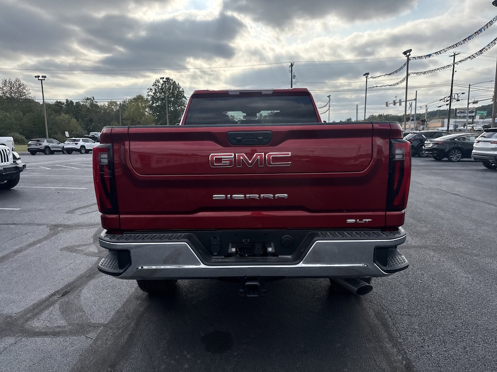 New 2025 GMC Sierra 2500 HD SLT Truck Crew Cab
