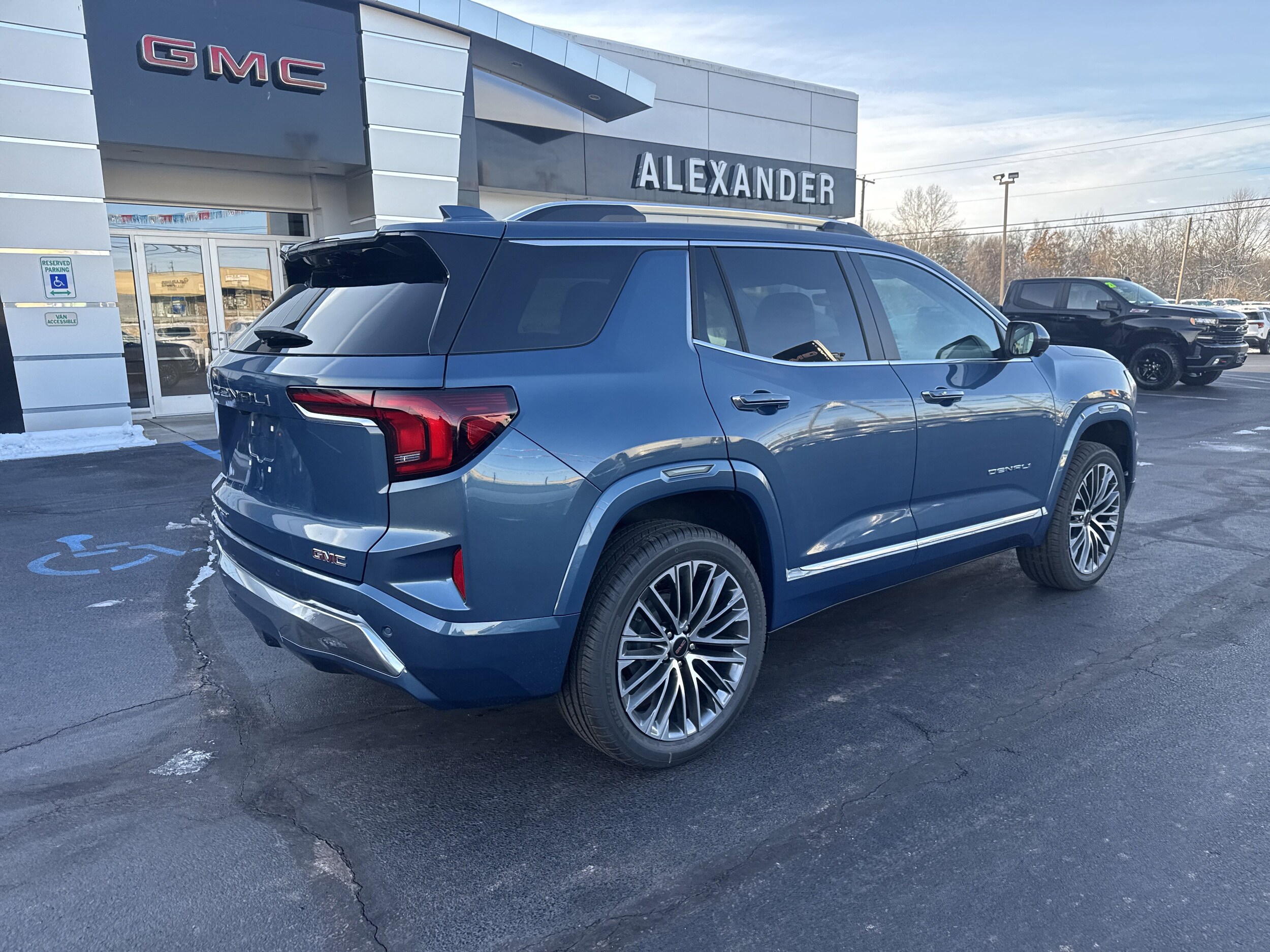 2026 Gmc Terrain Denali photo 3