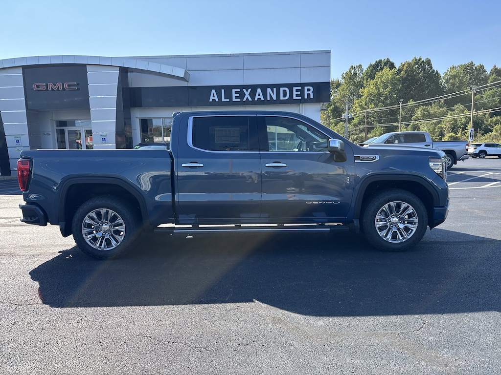 New 2025 GMC Sierra 1500 Denali Truck Crew Cab