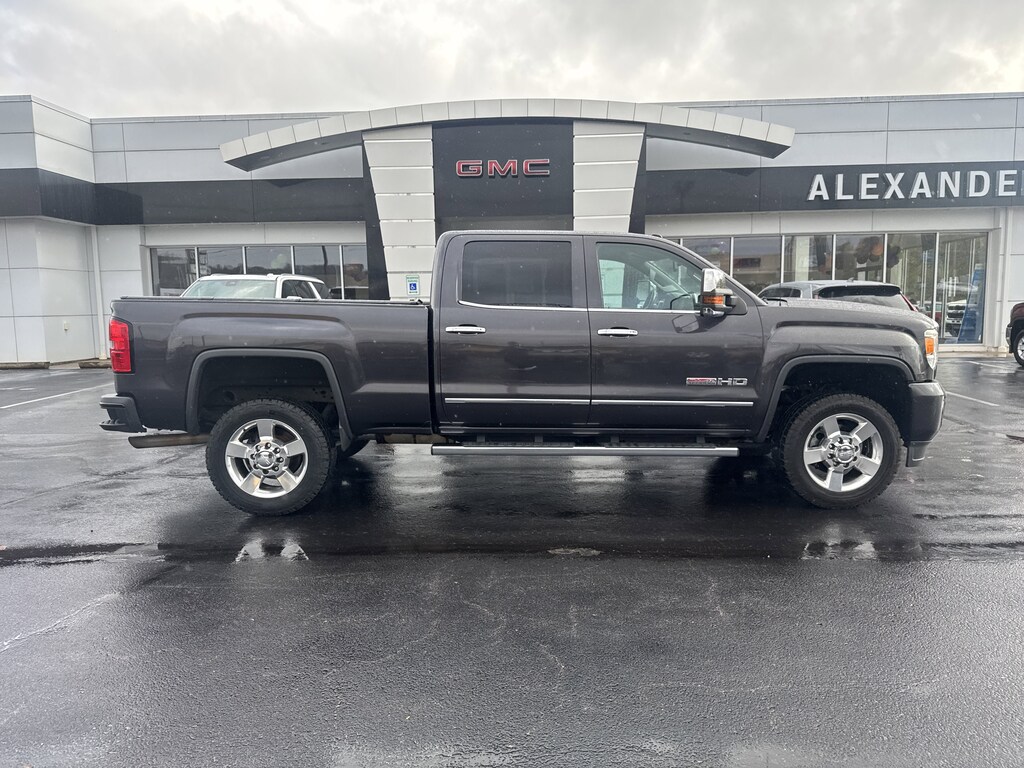 Used 2016 GMC Sierra 2500HD SLT Truck Crew Cab