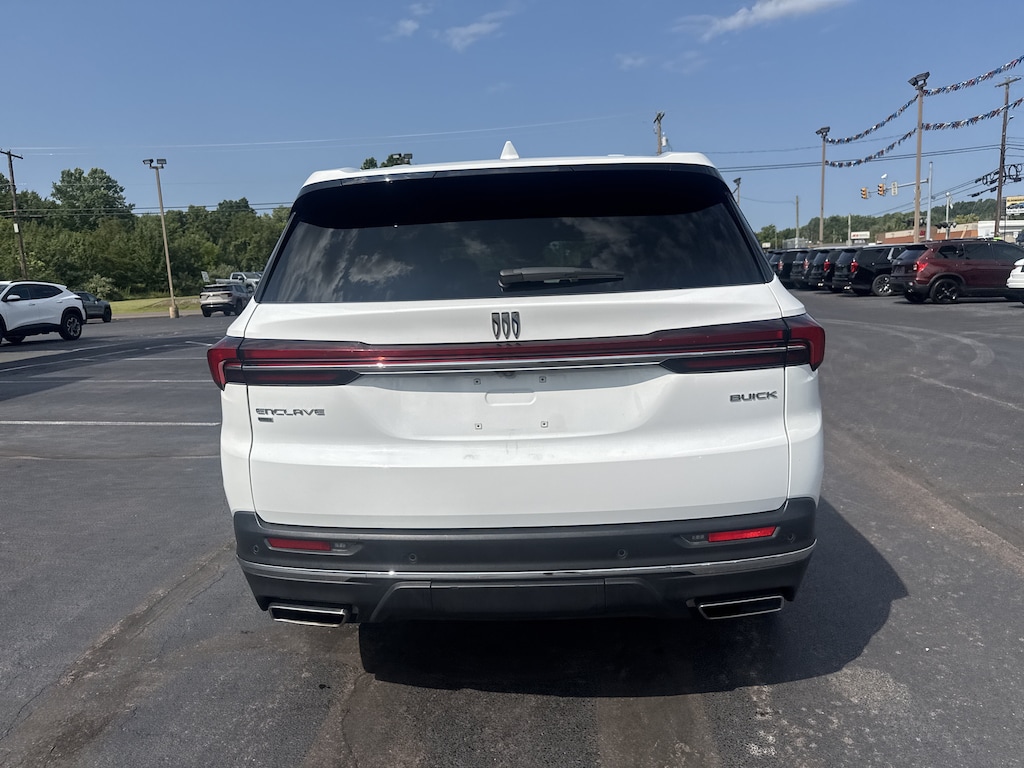 Used 2026 Buick Enclave Preferred SUV