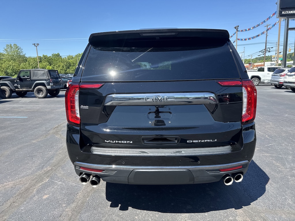 Used 2023 GMC Yukon Denali Ultimate SUV