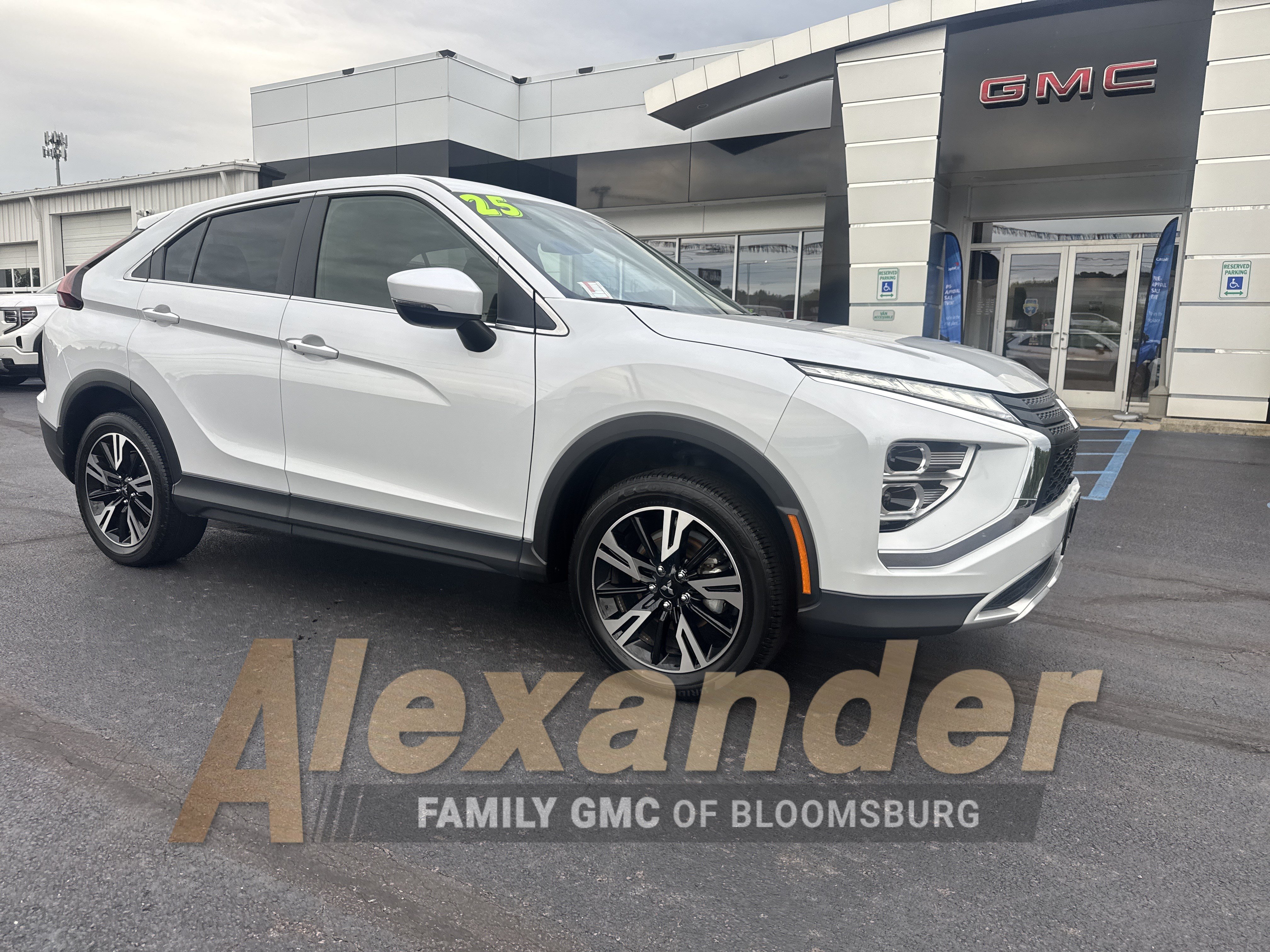 Mitsubishi Eclipse Cross