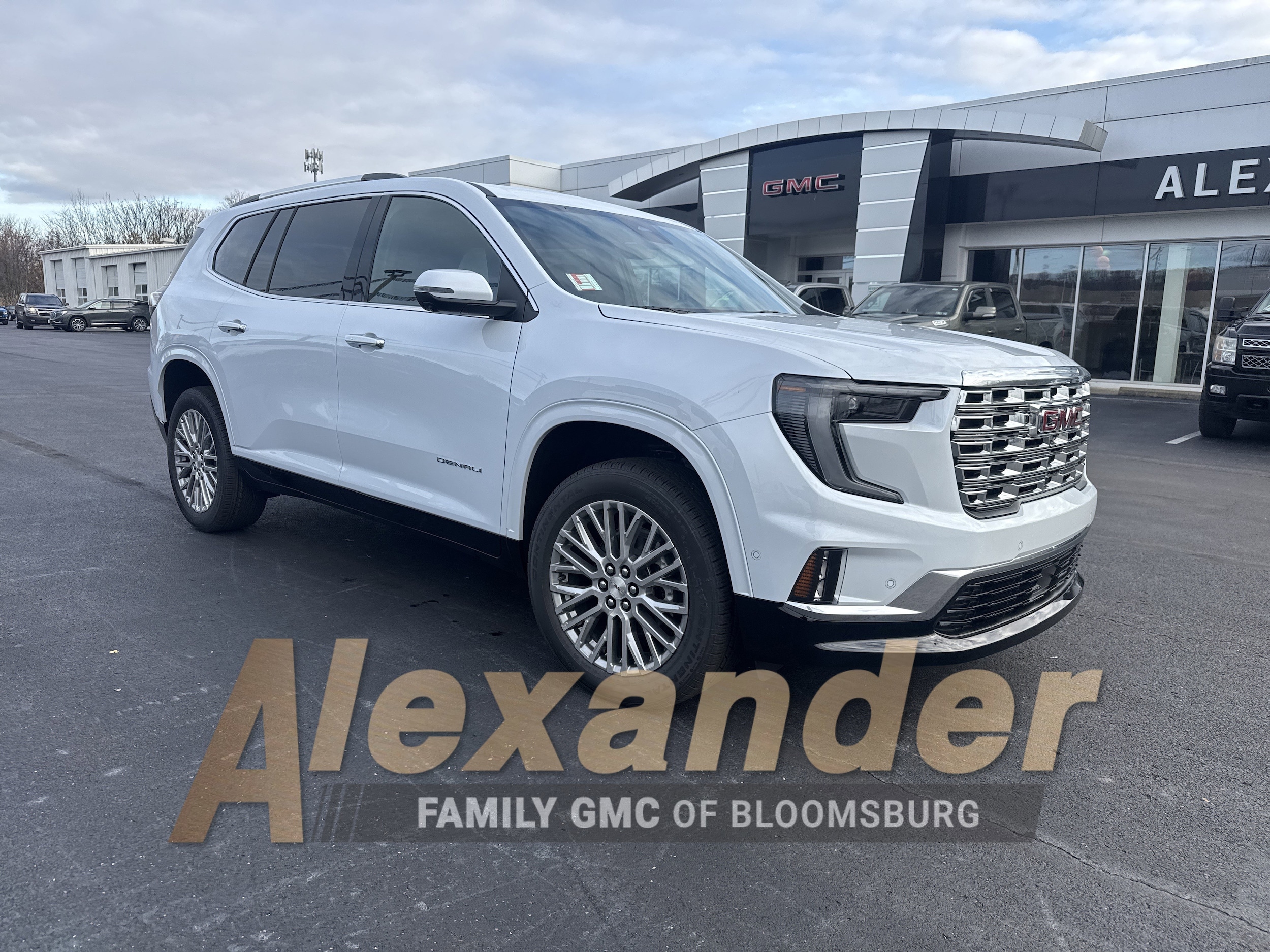 2026 GMC Acadia Denali's photo