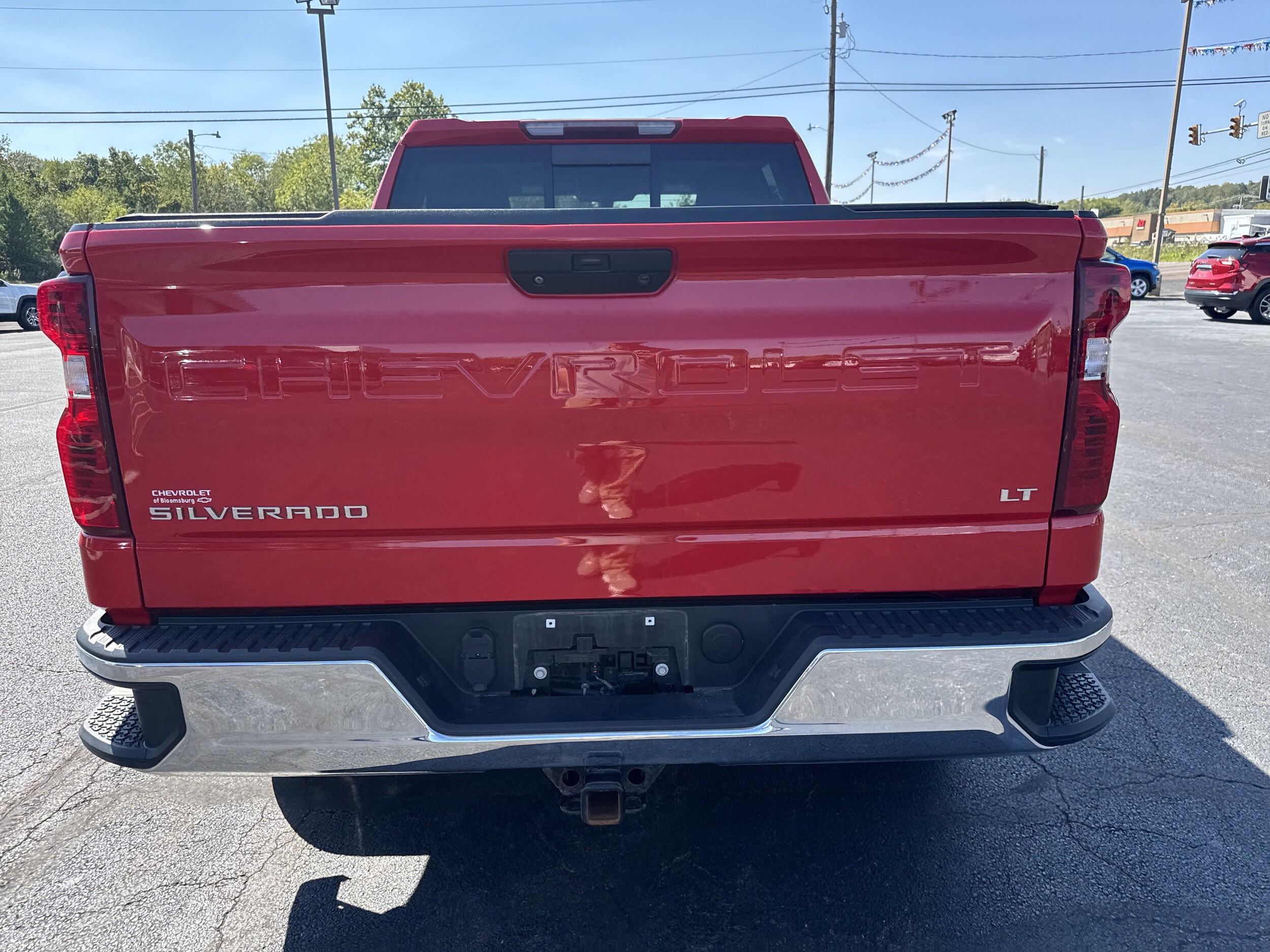 2022 Chevrolet Silverado 1500 LT photo 4