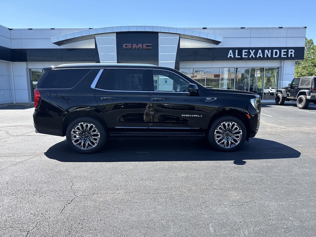 Used 2023 GMC Yukon Denali Ultimate SUV