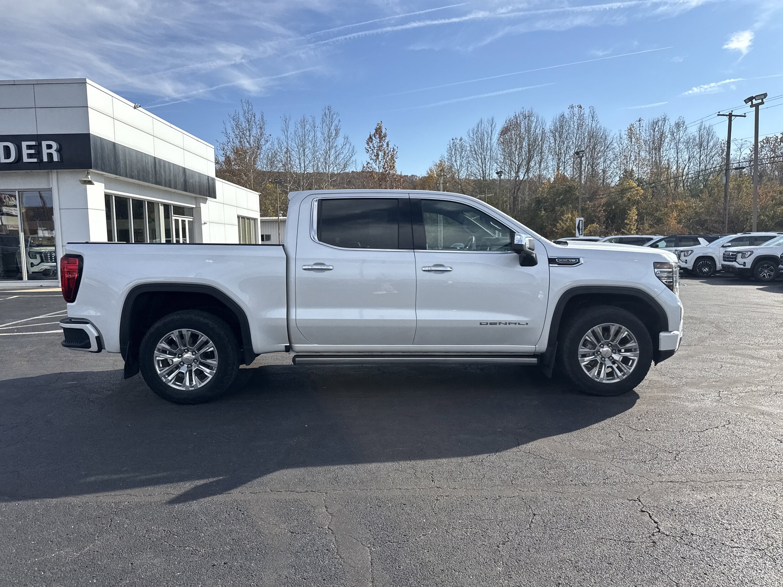 2022 Gmc Sierra 1500 Denali photo 2