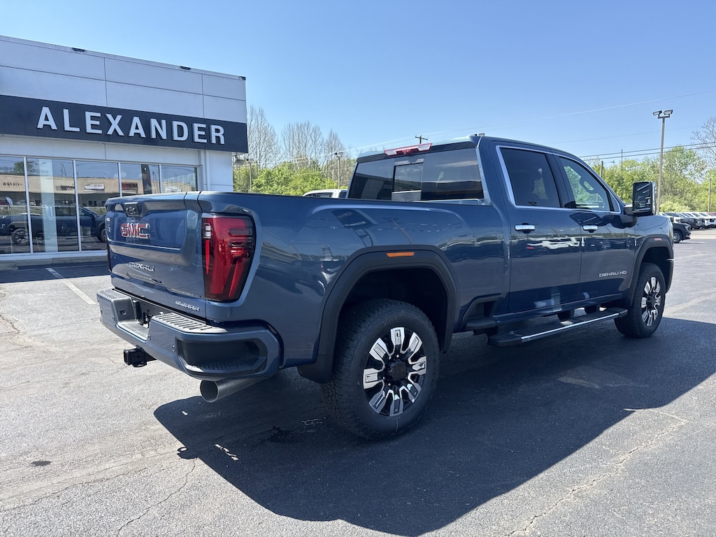 New 2026 GMC Sierra 2500 HD Denali Truck Crew Cab