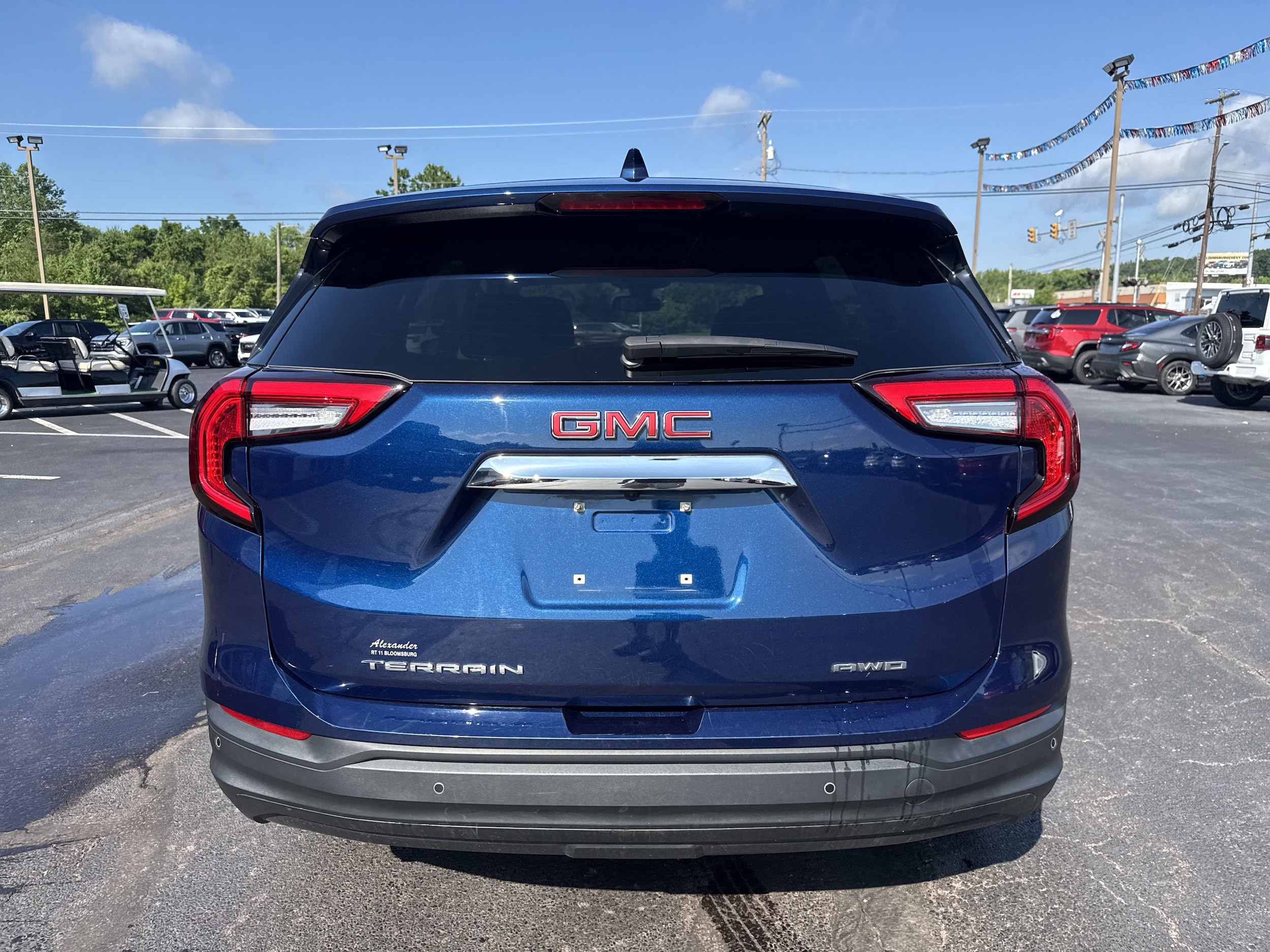 2022 Gmc Terrain SLE photo 3