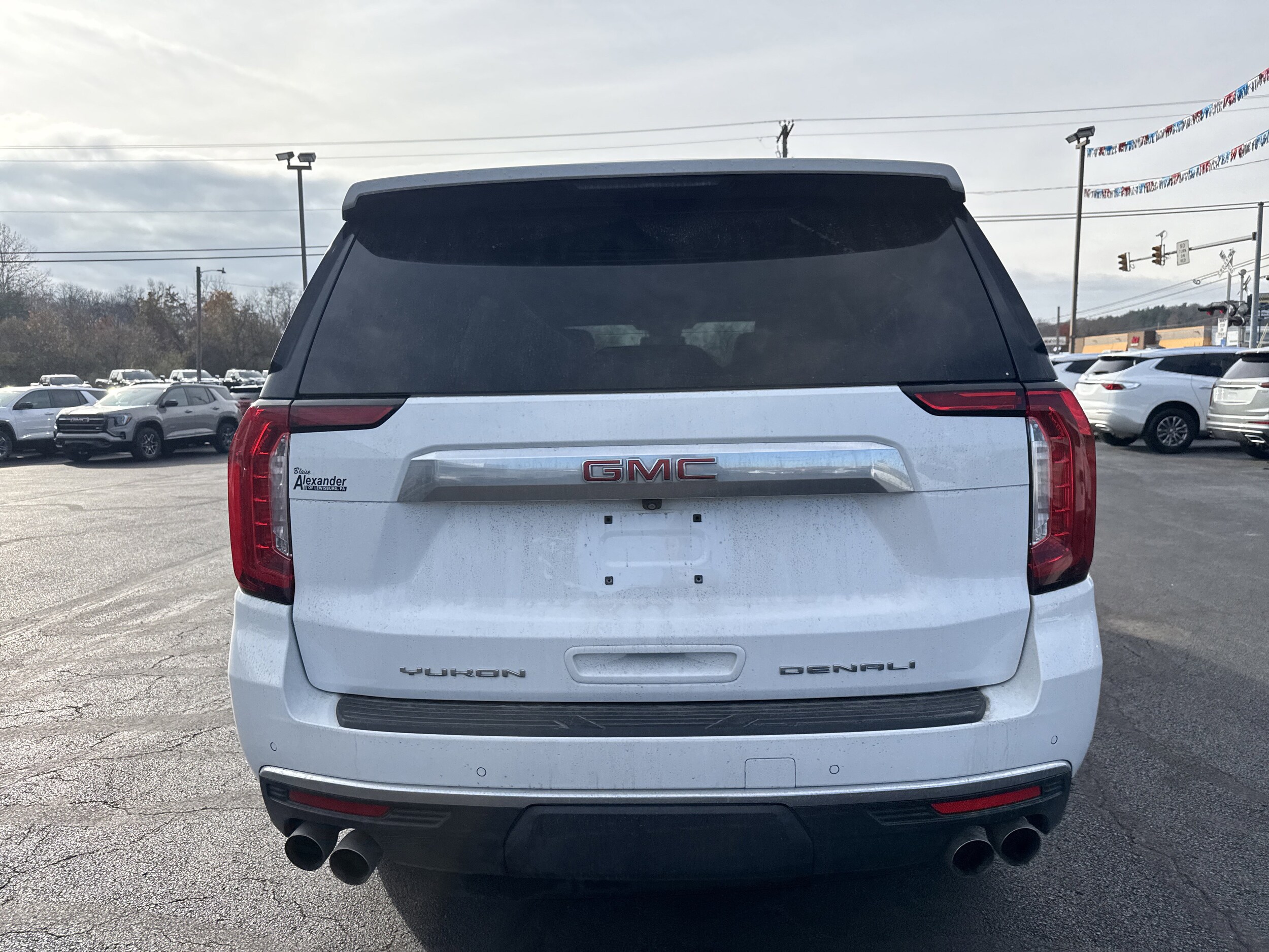 2023 Gmc Yukon Denali photo 4