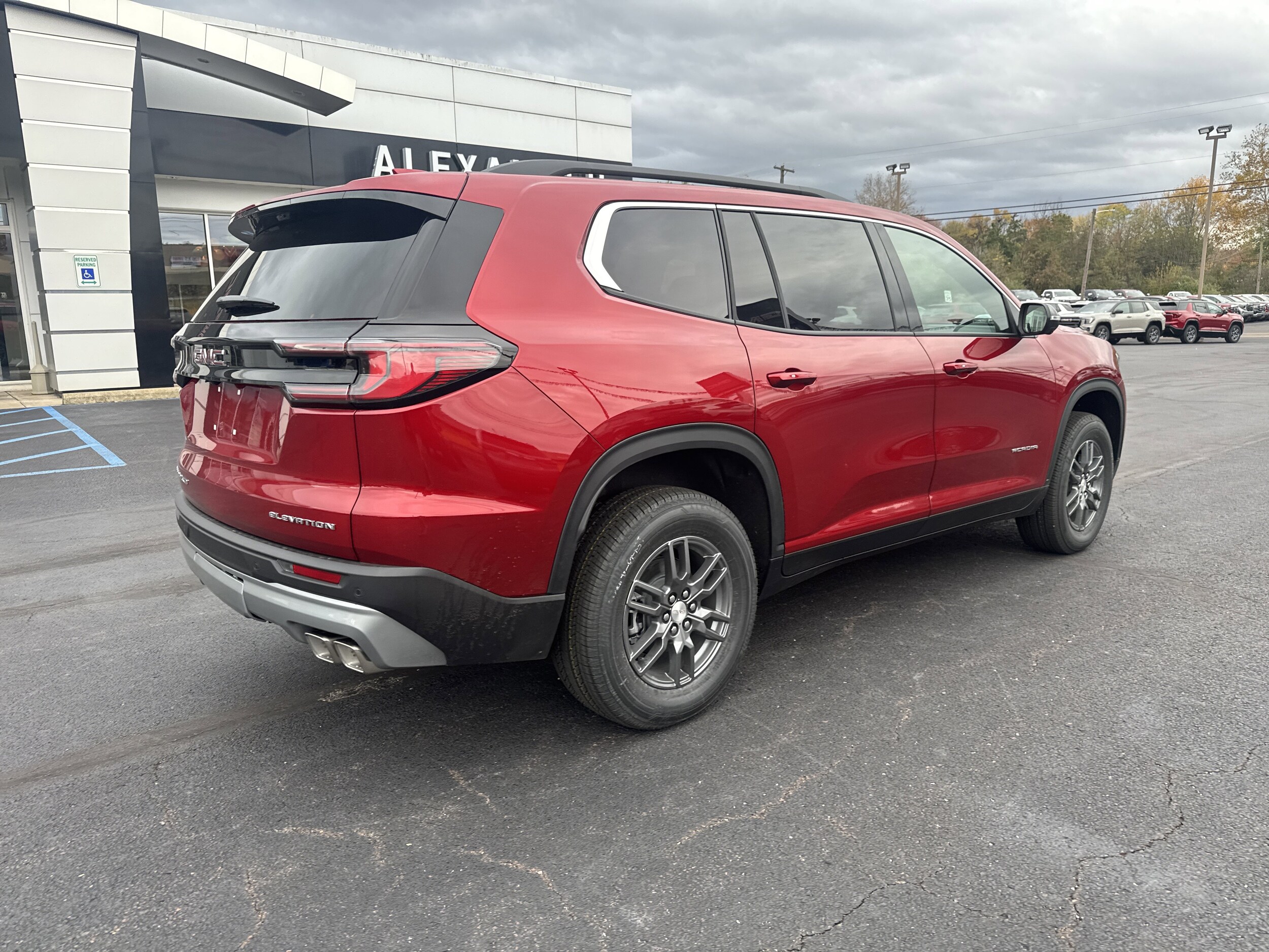 2026 Gmc Acadia Elevation photo 3