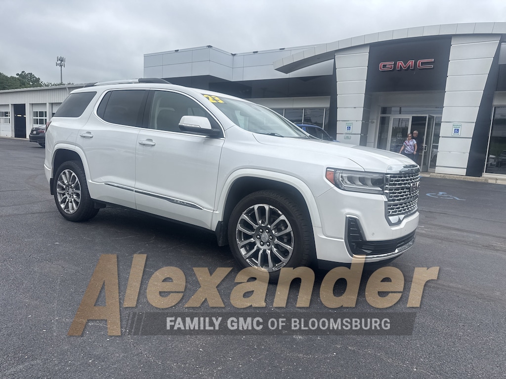 Used 2023 GMC Acadia Denali SUV