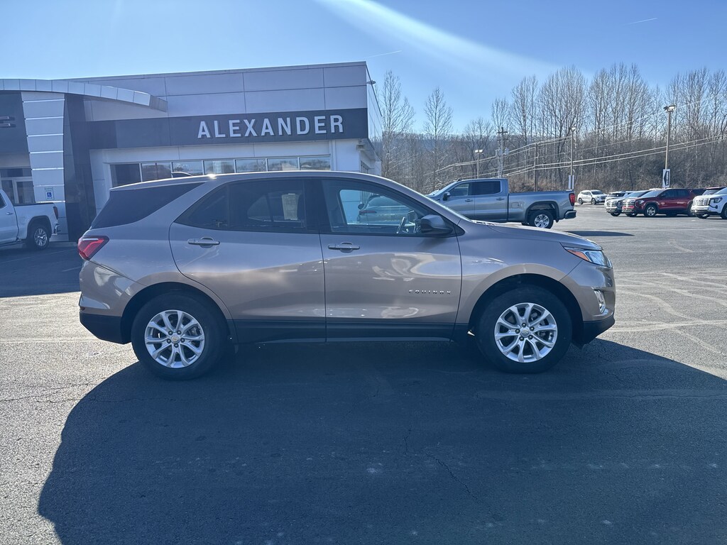 Used 2019 Chevrolet Equinox LS SUV
