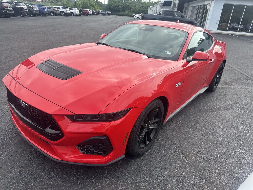 Used 2025 Ford Mustang Coupe