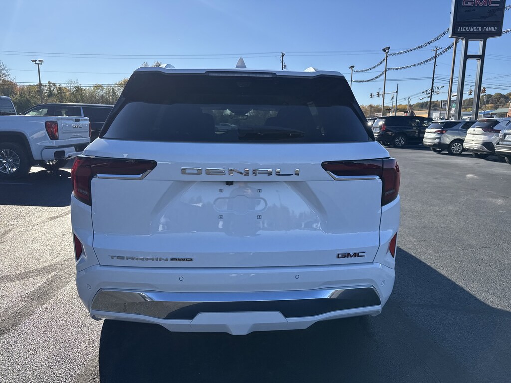 New 2026 GMC Terrain AWD Denali SUV