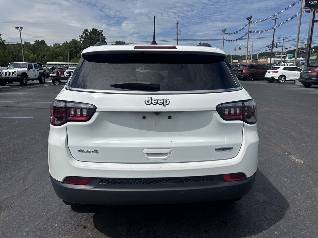 Used 2024 Jeep Compass Latitude SUV