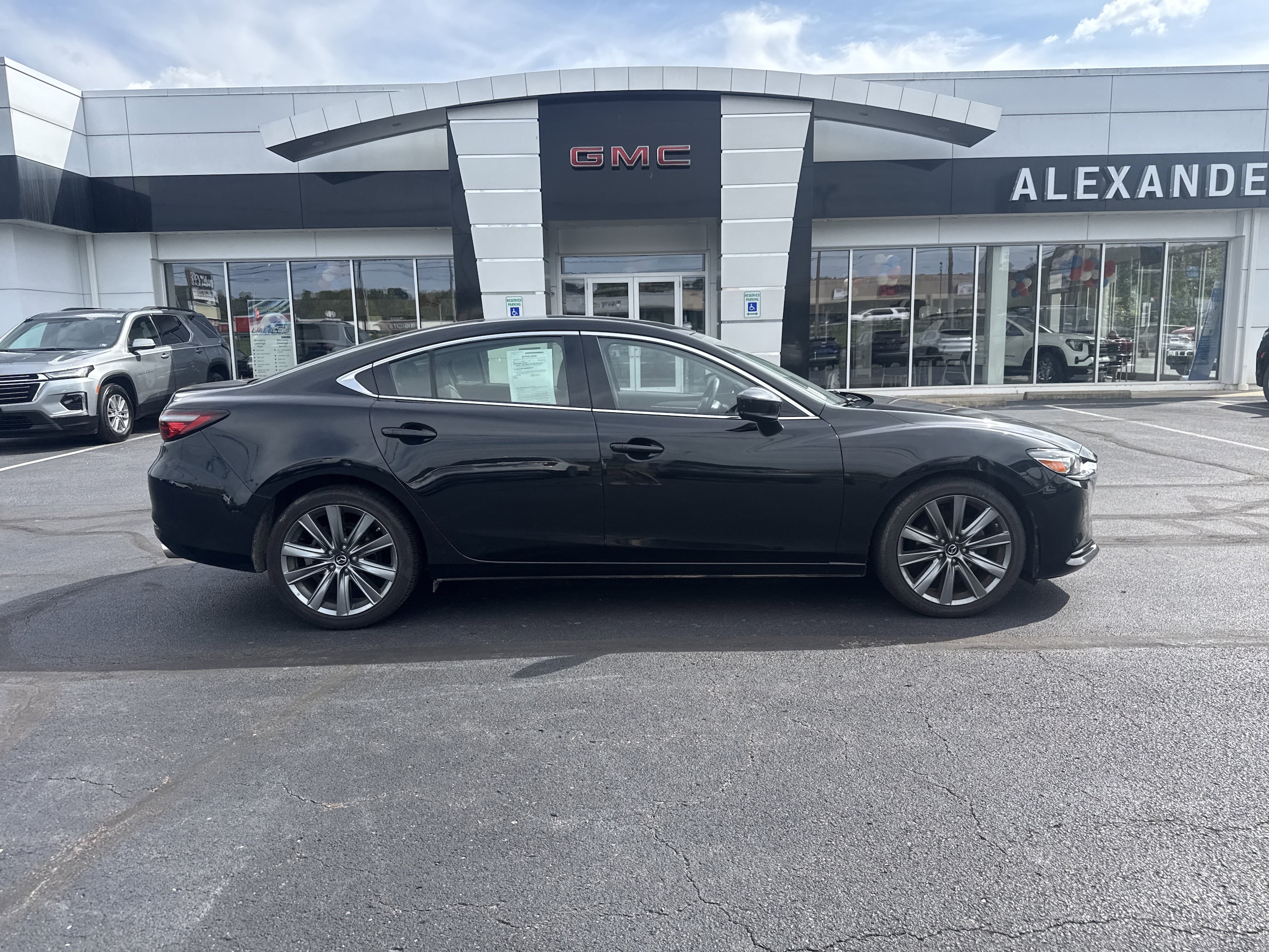 2018 Mazda Mazda6 Touring photo 2
