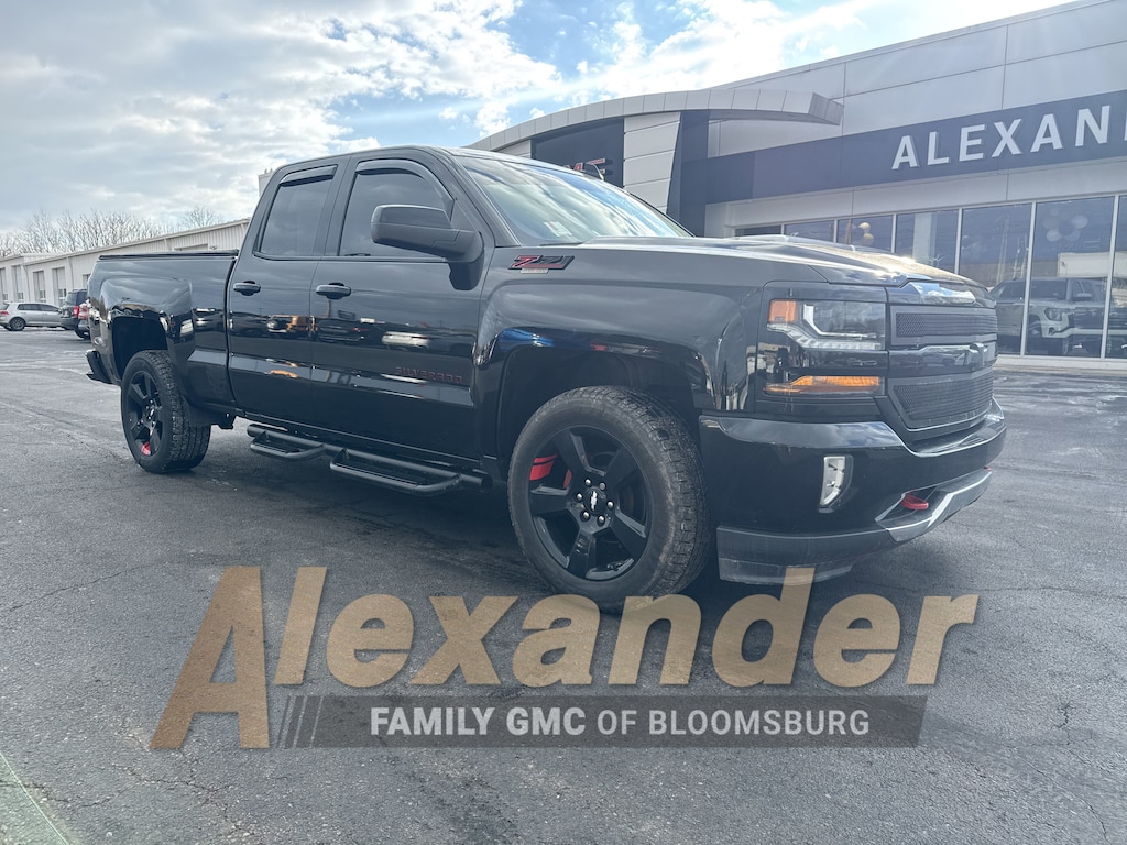 Used 2018 Chevrolet Silverado 1500 LT w/2LT Truck Double Cab