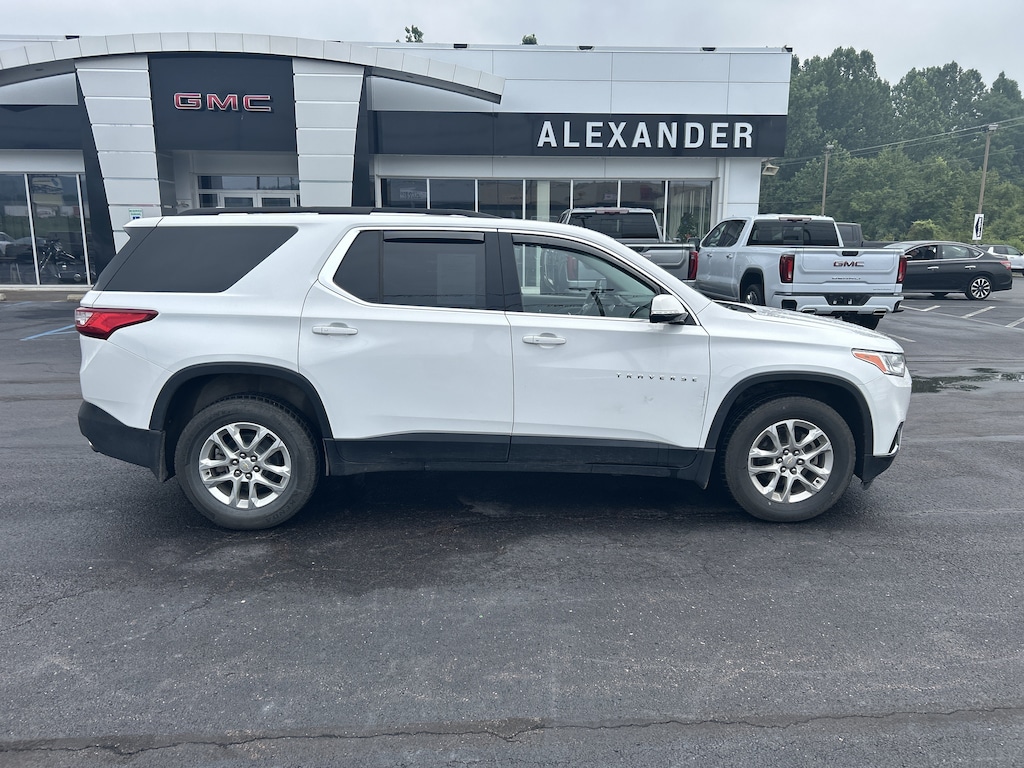 Used 2019 Chevrolet Traverse LT Cloth w/1LT SUV