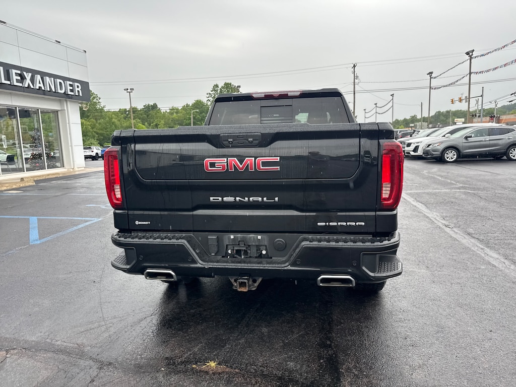 Used 2022 GMC Sierra 1500 Denali Truck Crew Cab