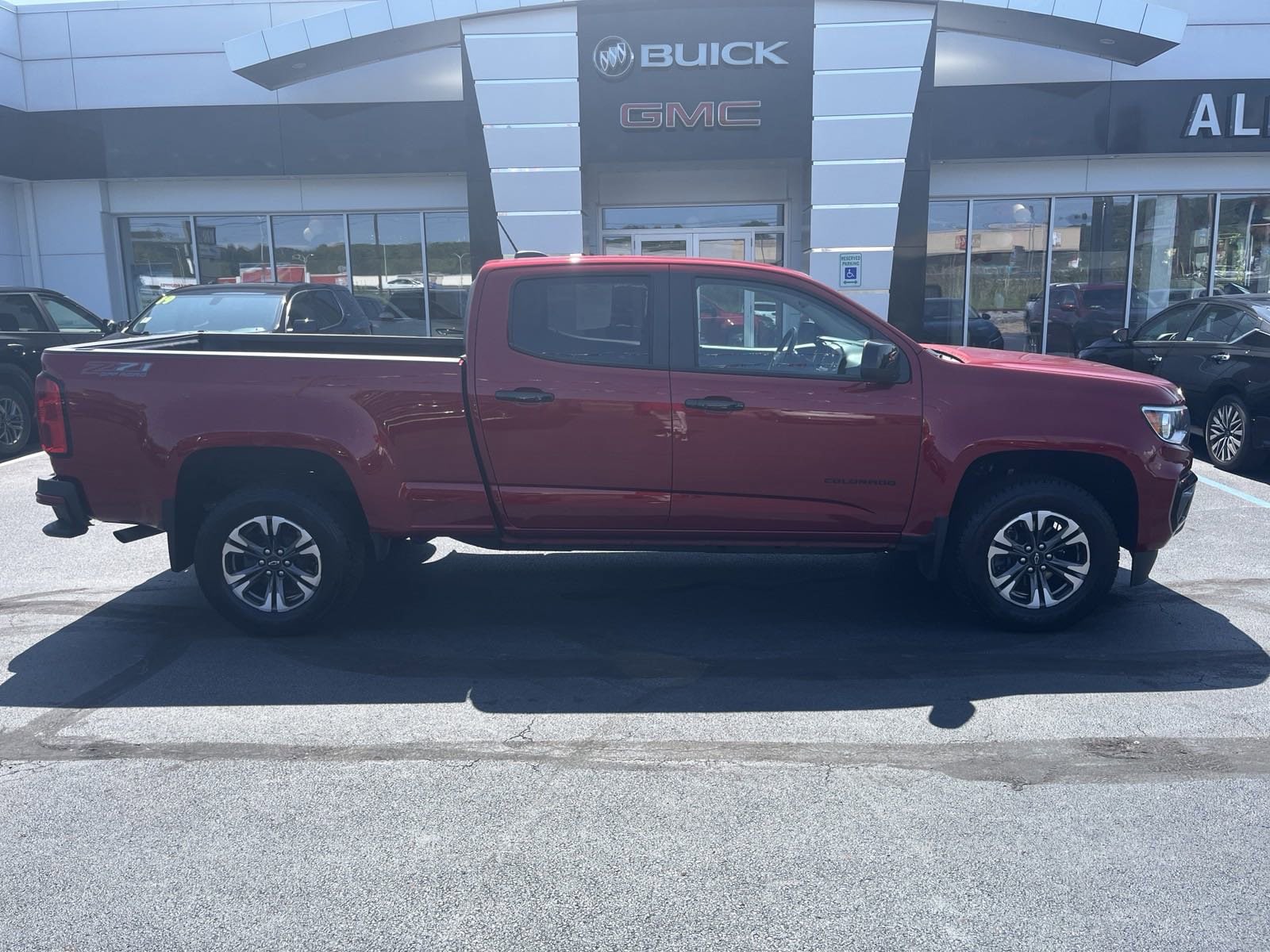 Used 2021 Chevrolet Colorado Z71 with VIN 1GCGTDEN7M1281733 for sale in Muncy, PA