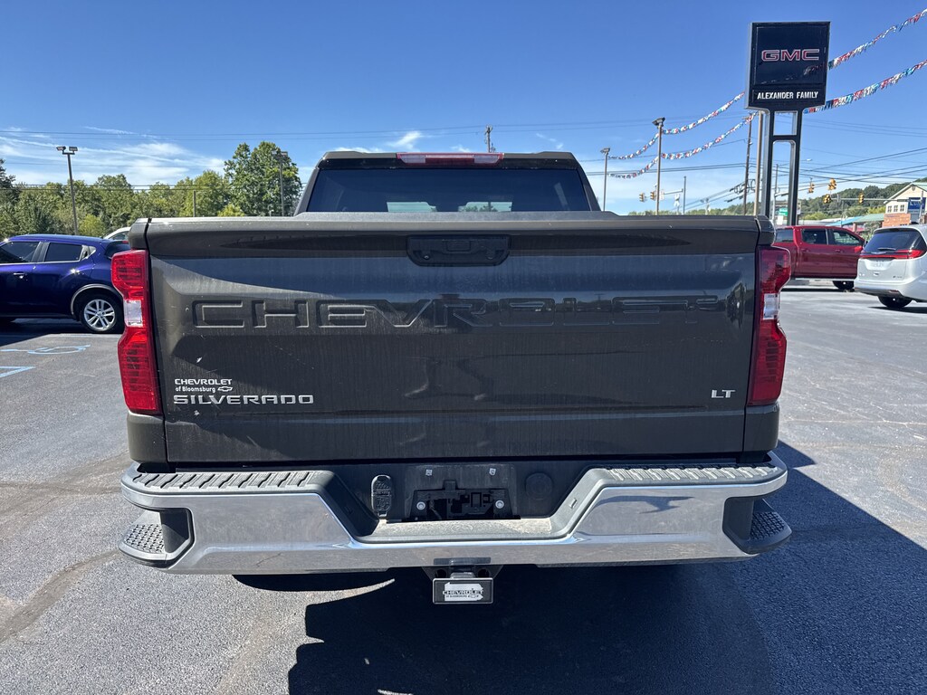Used 2023 Chevrolet Silverado 1500 LT Truck Crew Cab