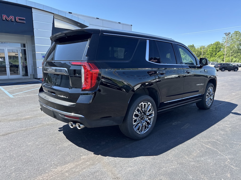Used 2023 GMC Yukon Denali Ultimate SUV