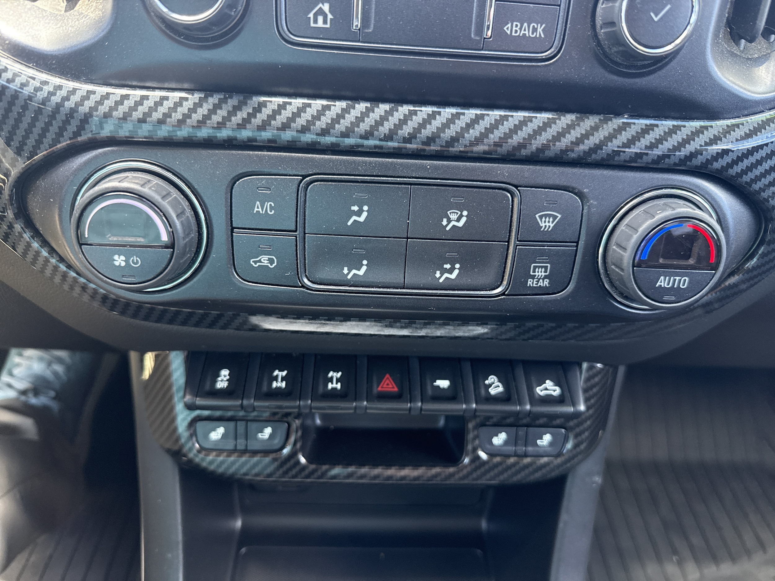 2022 Chevrolet Colorado ZR2 - Photo 28