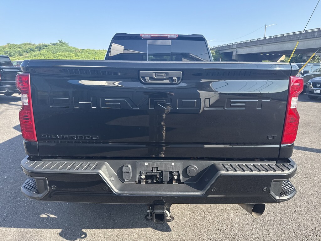 Used 2021 Chevrolet Silverado 2500HD LT Truck Crew Cab