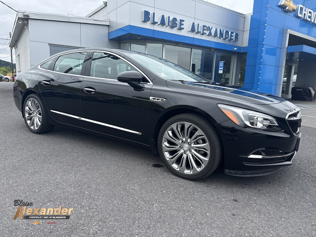 Used 2017 Buick Lacrosse Essence Sedan