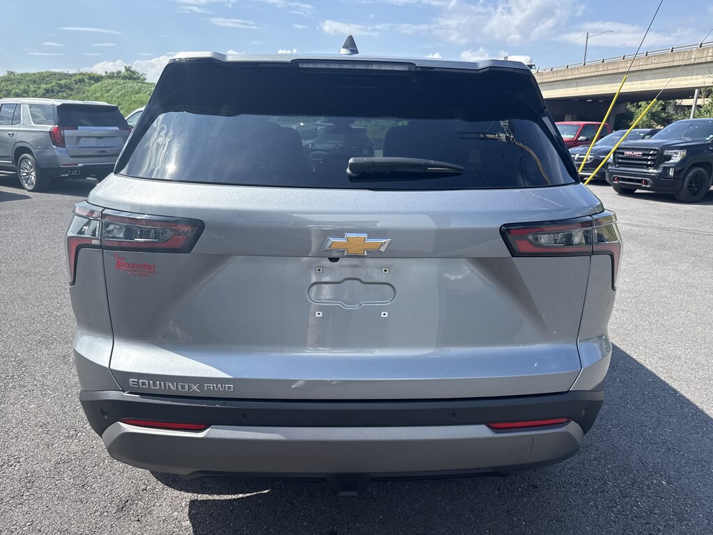Used 2026 Chevrolet Equinox LT SUV