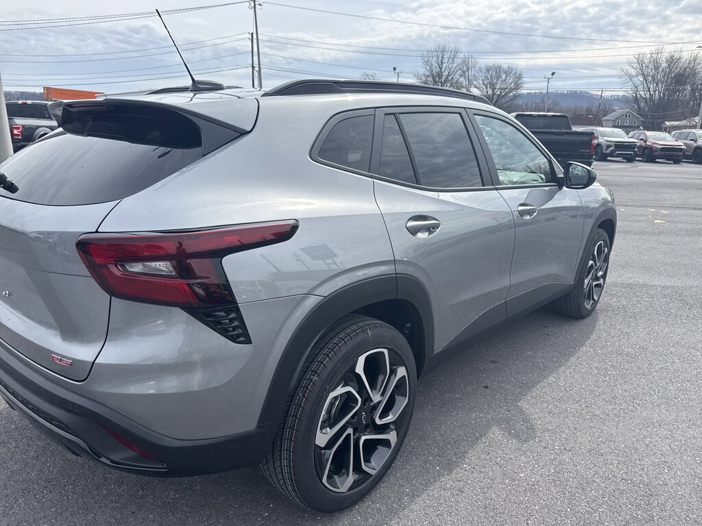 New 2026 Chevrolet Trax 2RS SUV