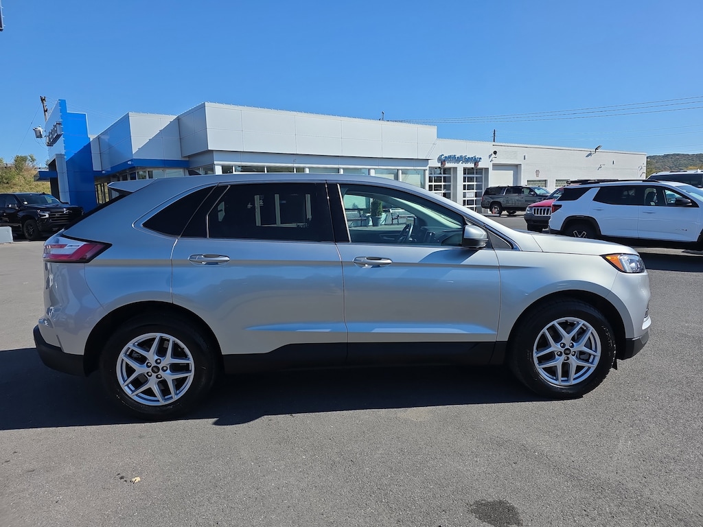 Used 2024 Ford Edge SEL SUV