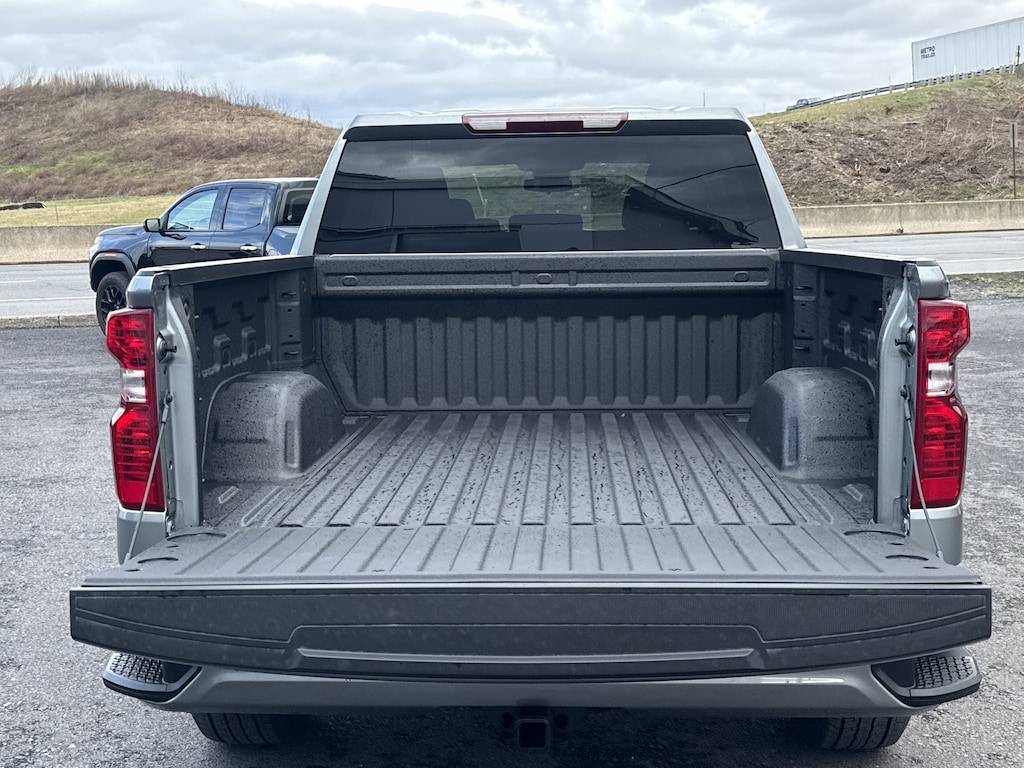 New 2026 Chevrolet Silverado 1500 Custom Truck Crew Cab