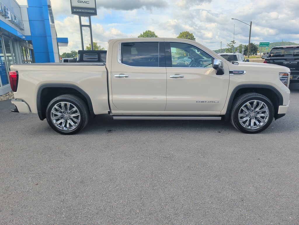 New 2026 GMC Sierra 1500 Denali Truck Crew Cab